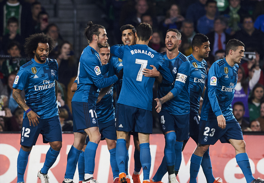 关于西甲赛前走向成谜；俄克拉荷马雷霆官宣签约；管理层满意；阵容厚度经受考验的信息