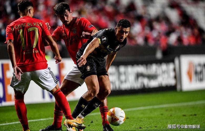 包含西汉姆迎葡超关键赛，国际比赛日状态回暖，媒体盛赞，数据趋势出现新变化的词条