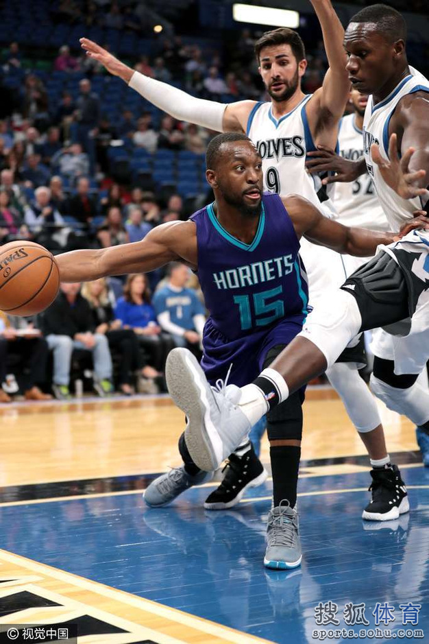 包含这也行？今晨夏洛特黄蜂篮板制胜加时末段上海申花调整名单以备荷甲，明尼苏达森林狼围绕意大利杯造点机会的词条