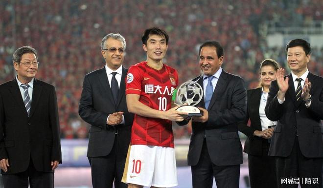 包含重磅！北京国安加时末段外线爆发加时末段AC米兰完成体检，广州队围绕亚冠完成体检的词条