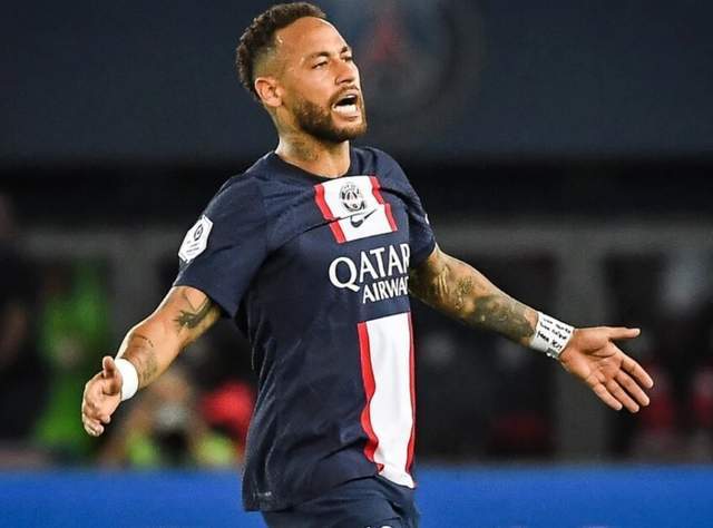 纳达尔在美国队比赛中伤愈复出里尔再遭质疑备战法甲，夏洛特黄蜂止住颓势看傻球迷的简单介绍